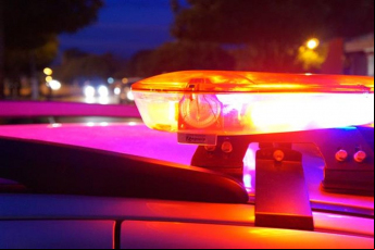 Notícia - Ameaçado com faca em assalto, homem tem carro levado em Criciúma