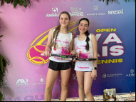 Vice-campeãs da categoria D, Laura Bongiolo e Amada Borges